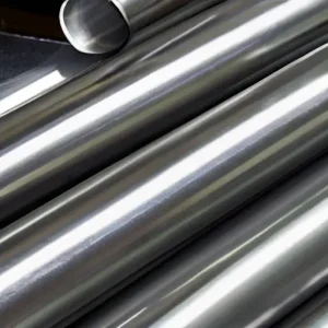 Как титан сочетает малую массу, прочность и стойкость к среде